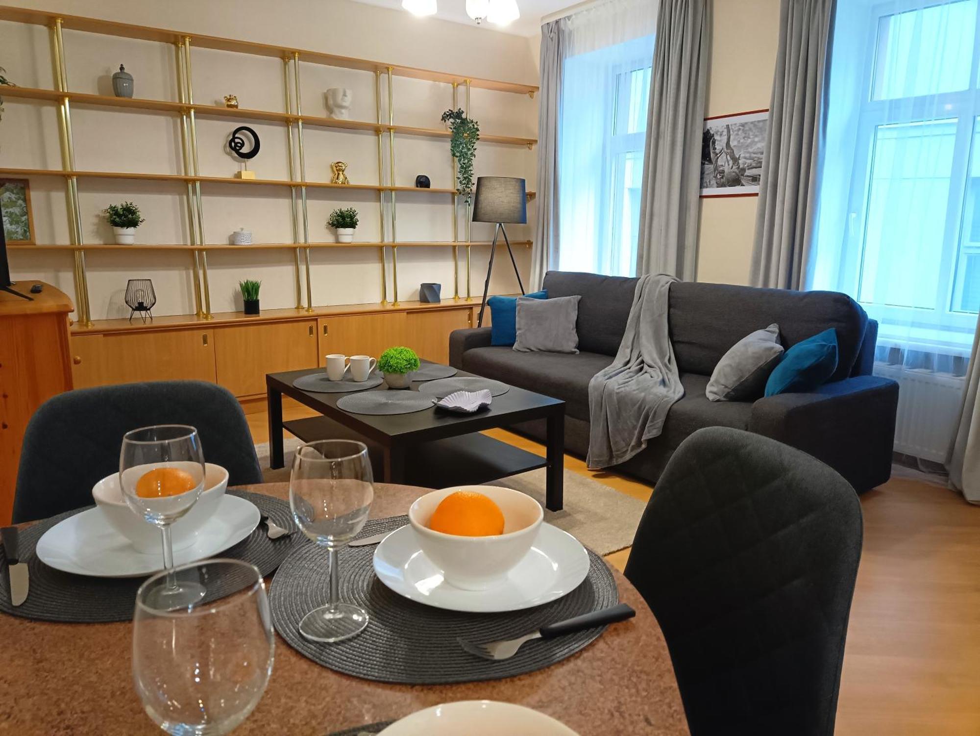 Two Bedroom Apartment In Old Town, Up To 6 Guests Riga Buitenkant foto